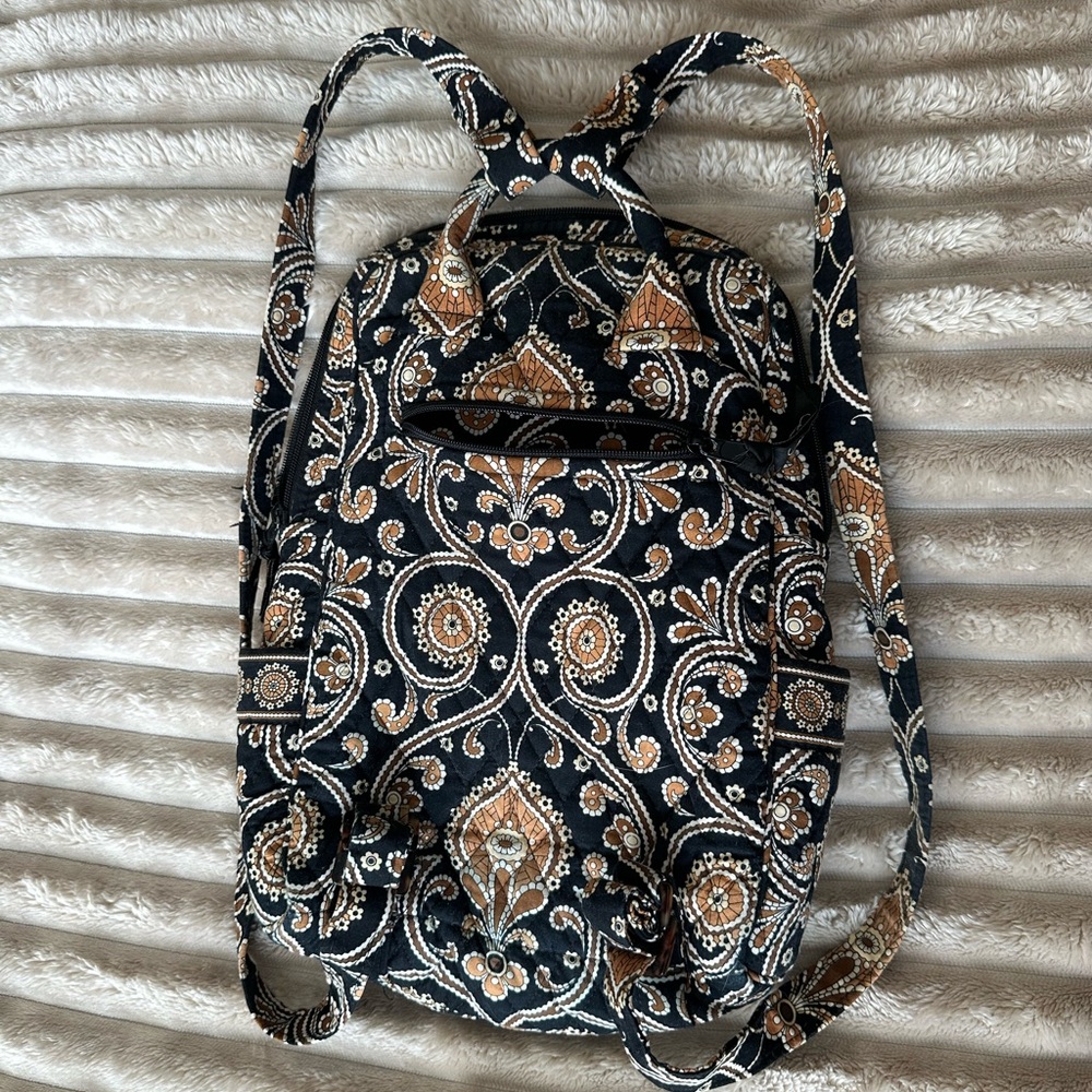 Vera Bradley cafe Latte Black and Gold Paisley Backpack - Picture 2 of 7